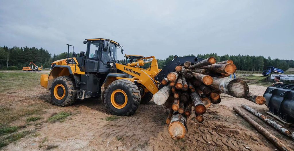 0811-LumberjackExhibition-02-1024x525 亿万先生MR·(中国集团)官方网站