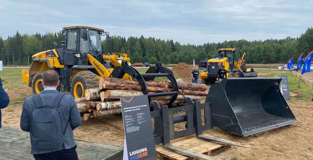 0811-LumberjackExhibition-03-1024x525 亿万先生MR·(中国集团)官方网站