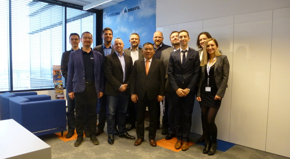 0923-4-3 亿万先生MR·(中国集团)官方网站