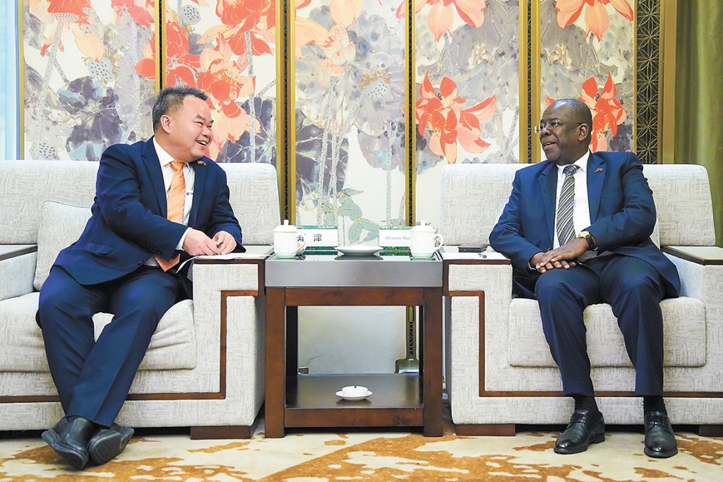 2025530-RBMB-1024x683 亿万先生MR·(中国集团)官方网站